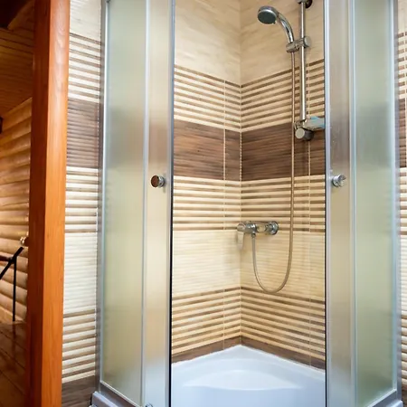 Lodge кичера Krivopol'ye