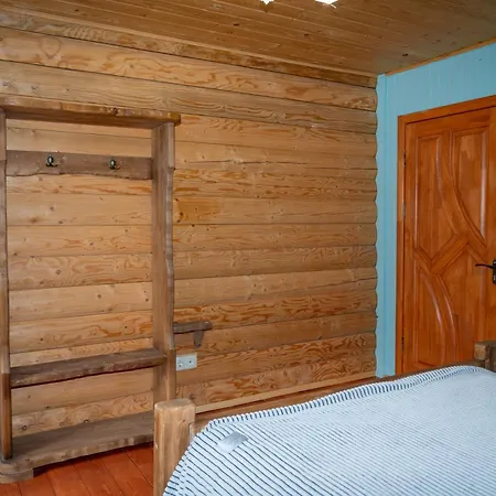 кичера Lodge *