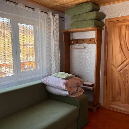 Lodge кичера